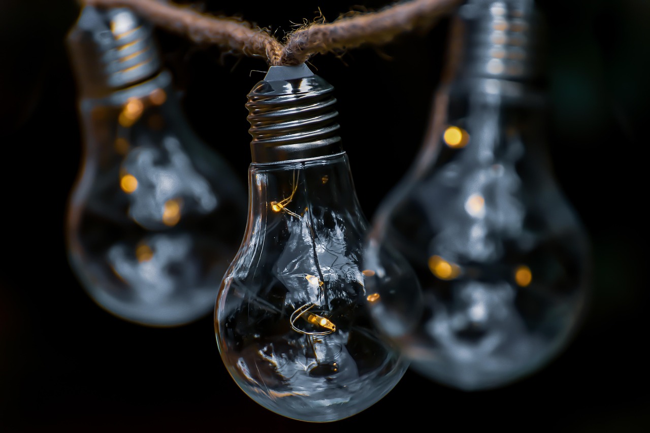 Verlichtingsschema's om kosten te minimaliseren. Verlichtingsschema's om kosten te minimaliseren.